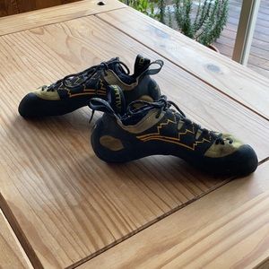 La Sportiva Katana Lace climbing shoes